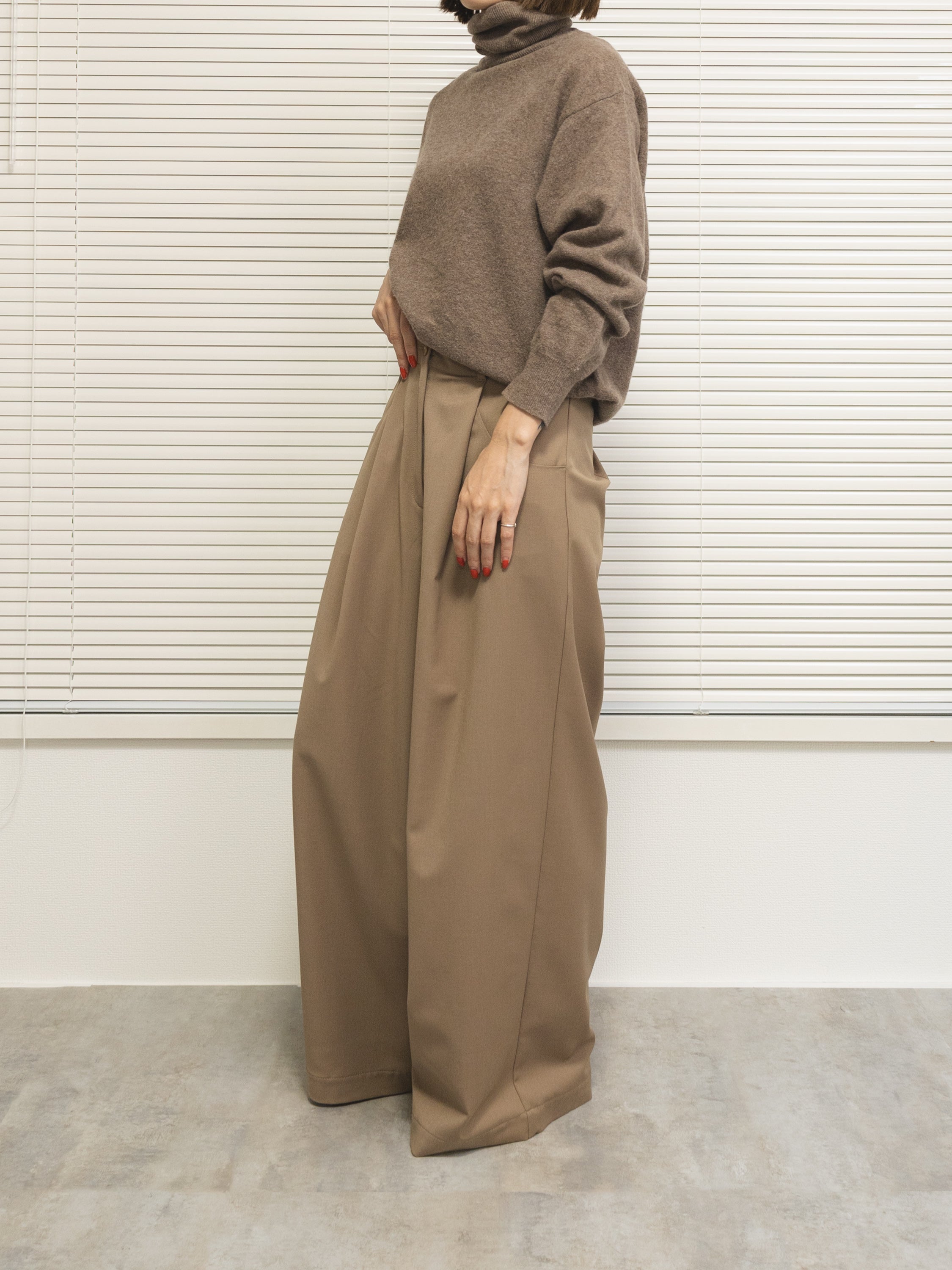 ダイハツ AWORK アワーク 23SS ワイド チノパンツ W36 BEIGE - パンツ